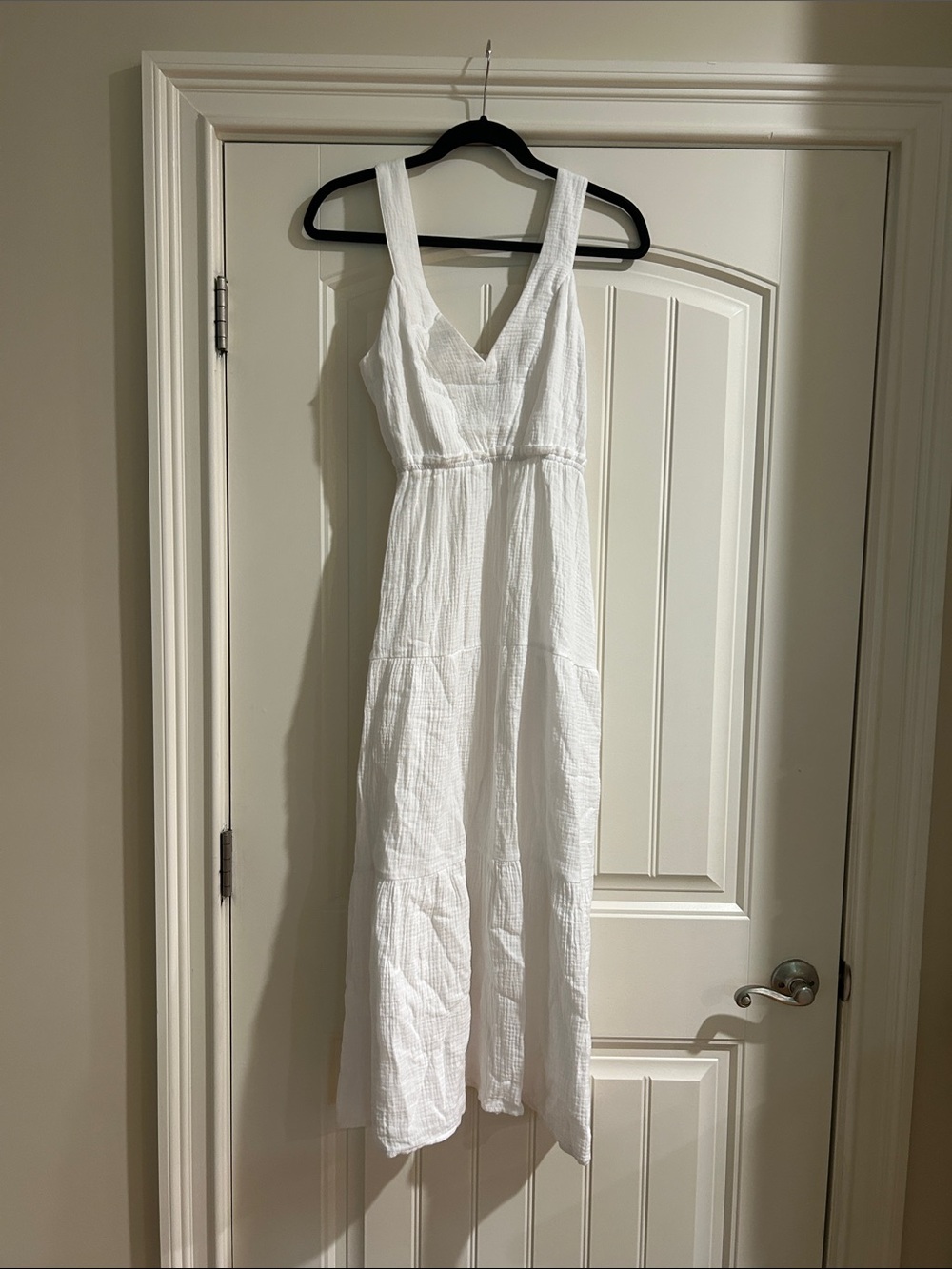 Steve Madden White Sleeveless V-Neck Maxi Dress